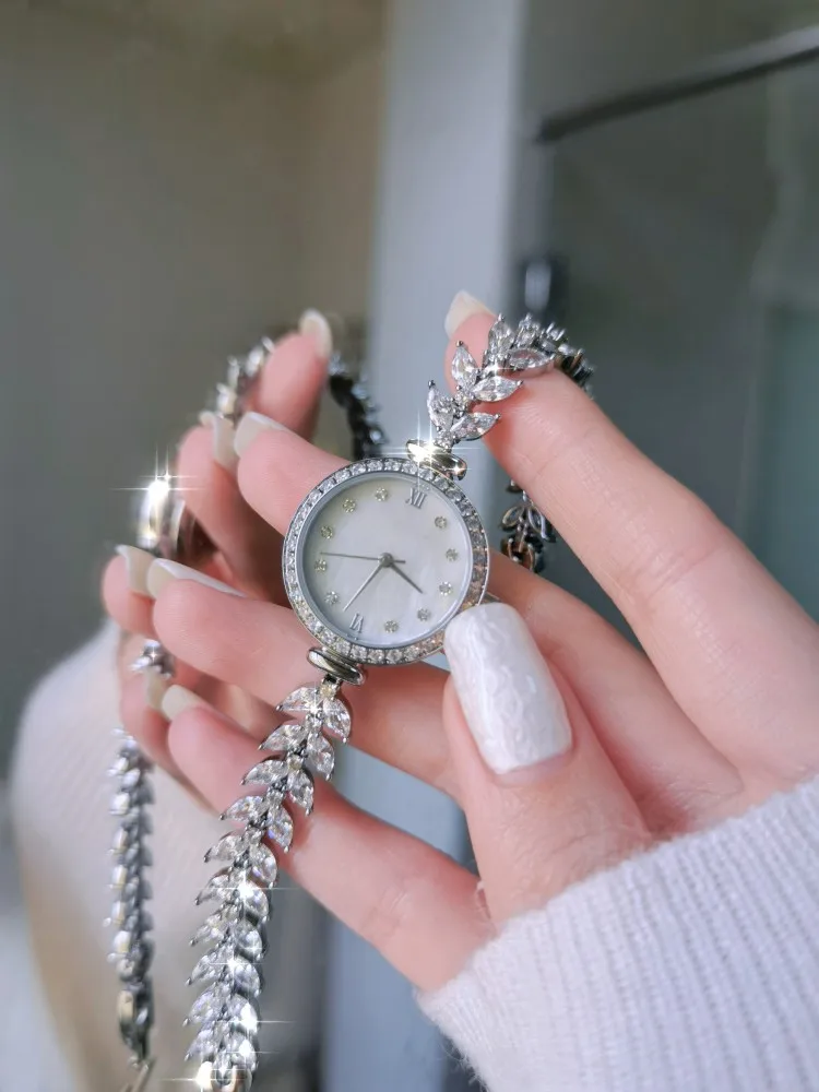 Дамски часовник от естествена водоустойчива кожа инкрустация с диаманти, кварцов часовник с малък циферблат, луксозен подарък за рожден ден на приятелка