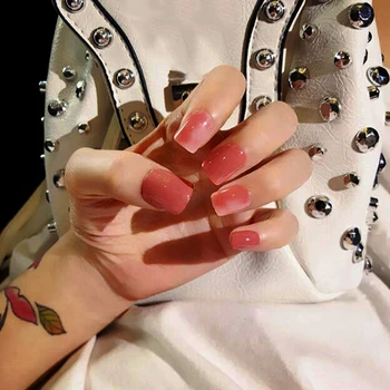 1 Комплект режийни нокти, къси модни върховете на ноктите, отгоре на ноктите с пълно покритие, art декор, 24 бр., режийни нокти с лепило