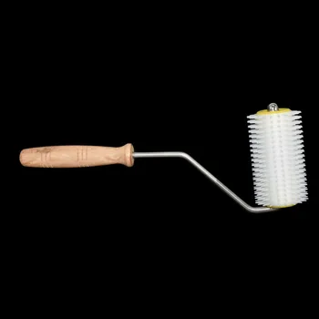 Игла валяк за добив на пчелен мед, пластмаса + дървена четка за коса за пчеларството, набор от инструменти за домашно градинарство и обзавеждане
